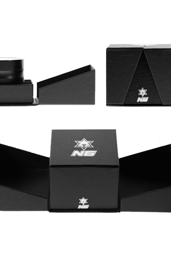 6 300 |  S D6300 4 -Piece L arge T hunderbolt G rinder