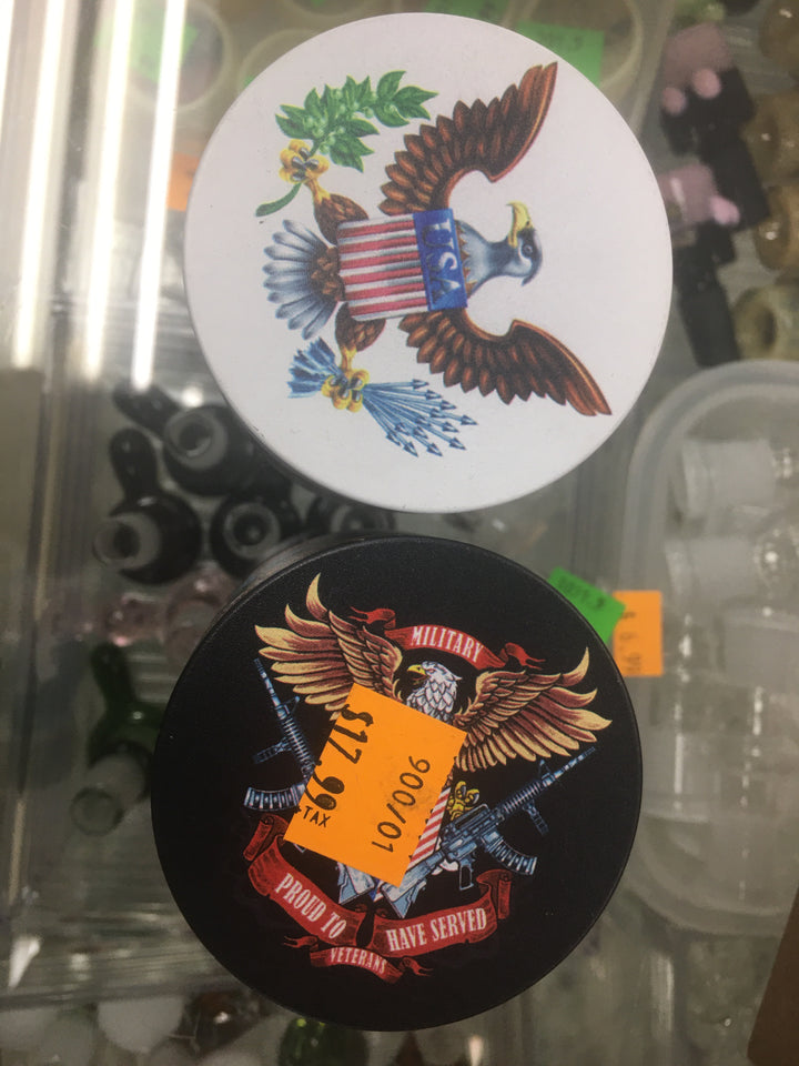 9 00 E agle G rinder